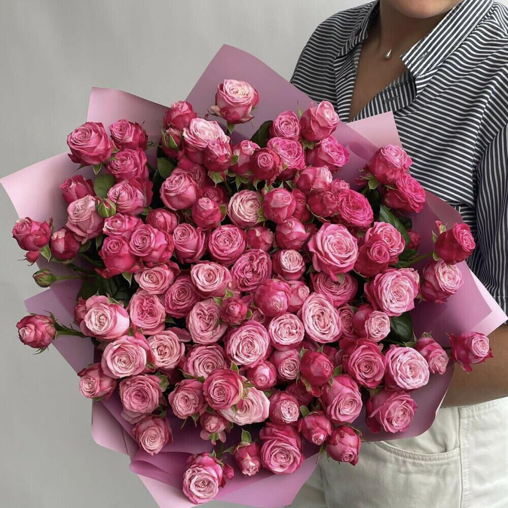 Пионовидная роза